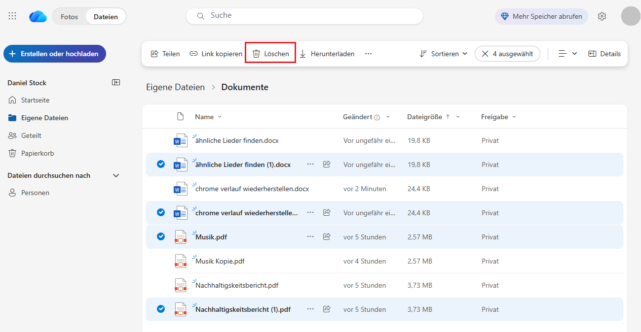 select duplicate files in OneDrive website to delete